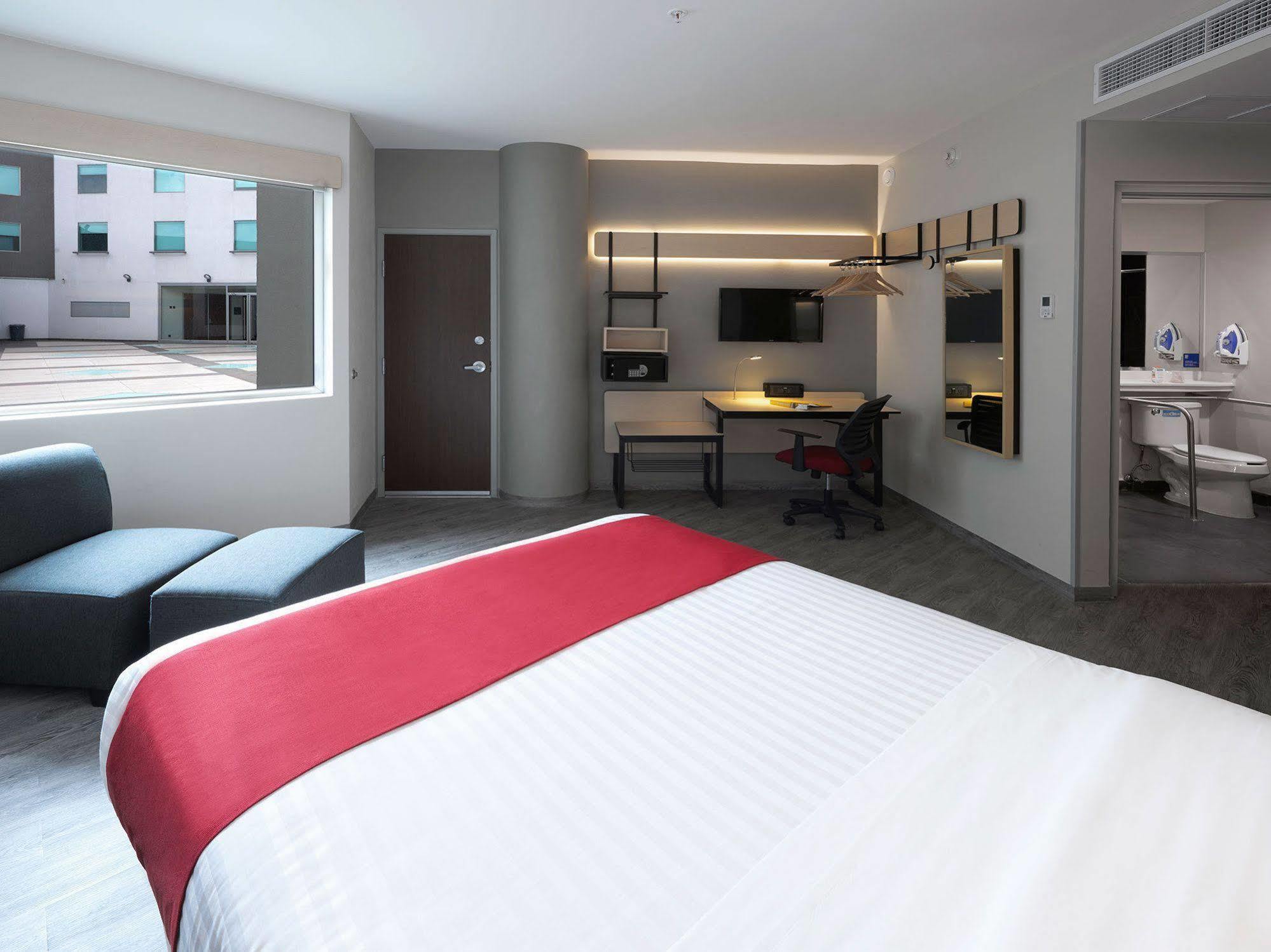 Express By Marriott Ciudad De Aeropuerto Città del Messico